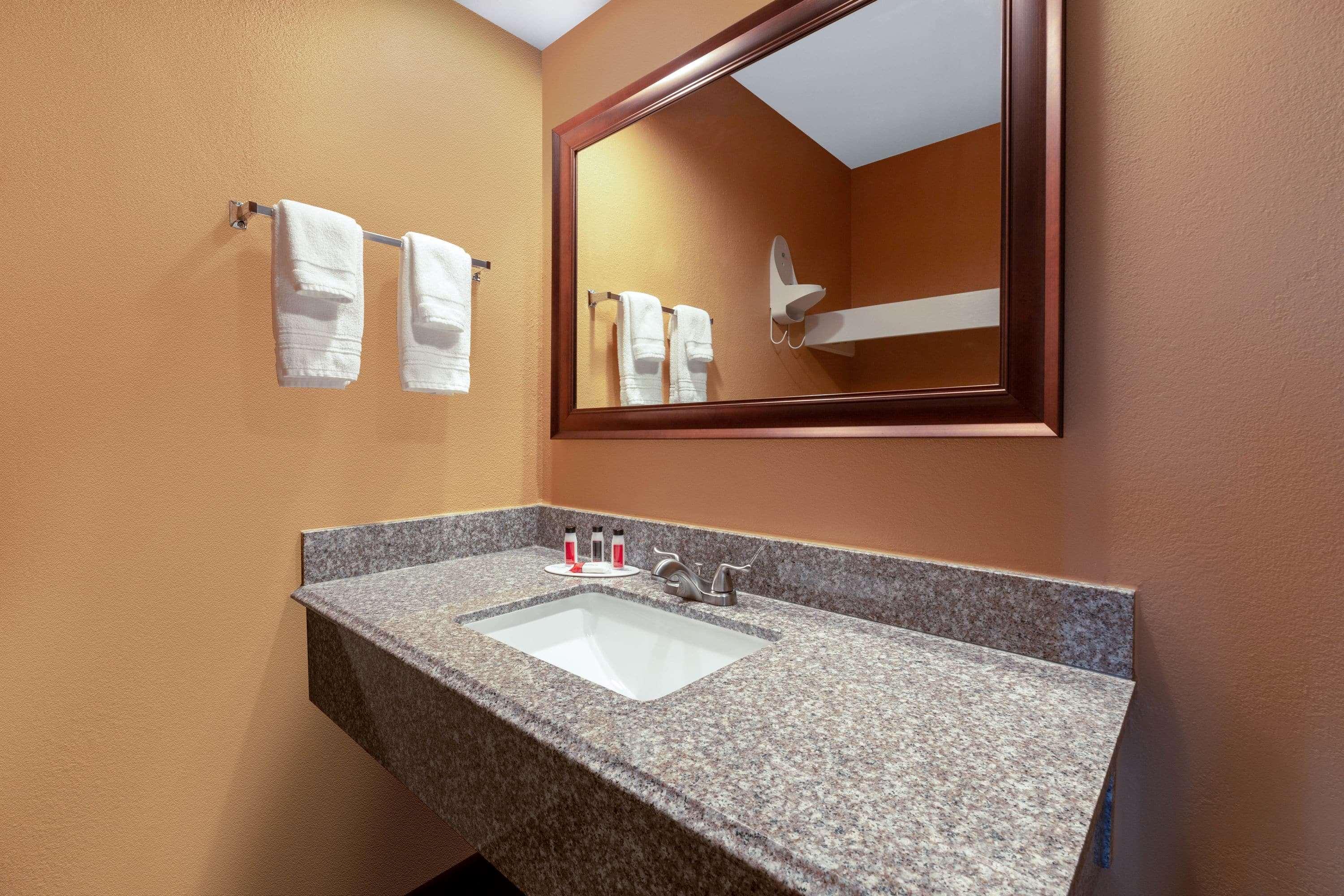 Rosewood Inn & Suites Roseburg Dış mekan fotoğraf