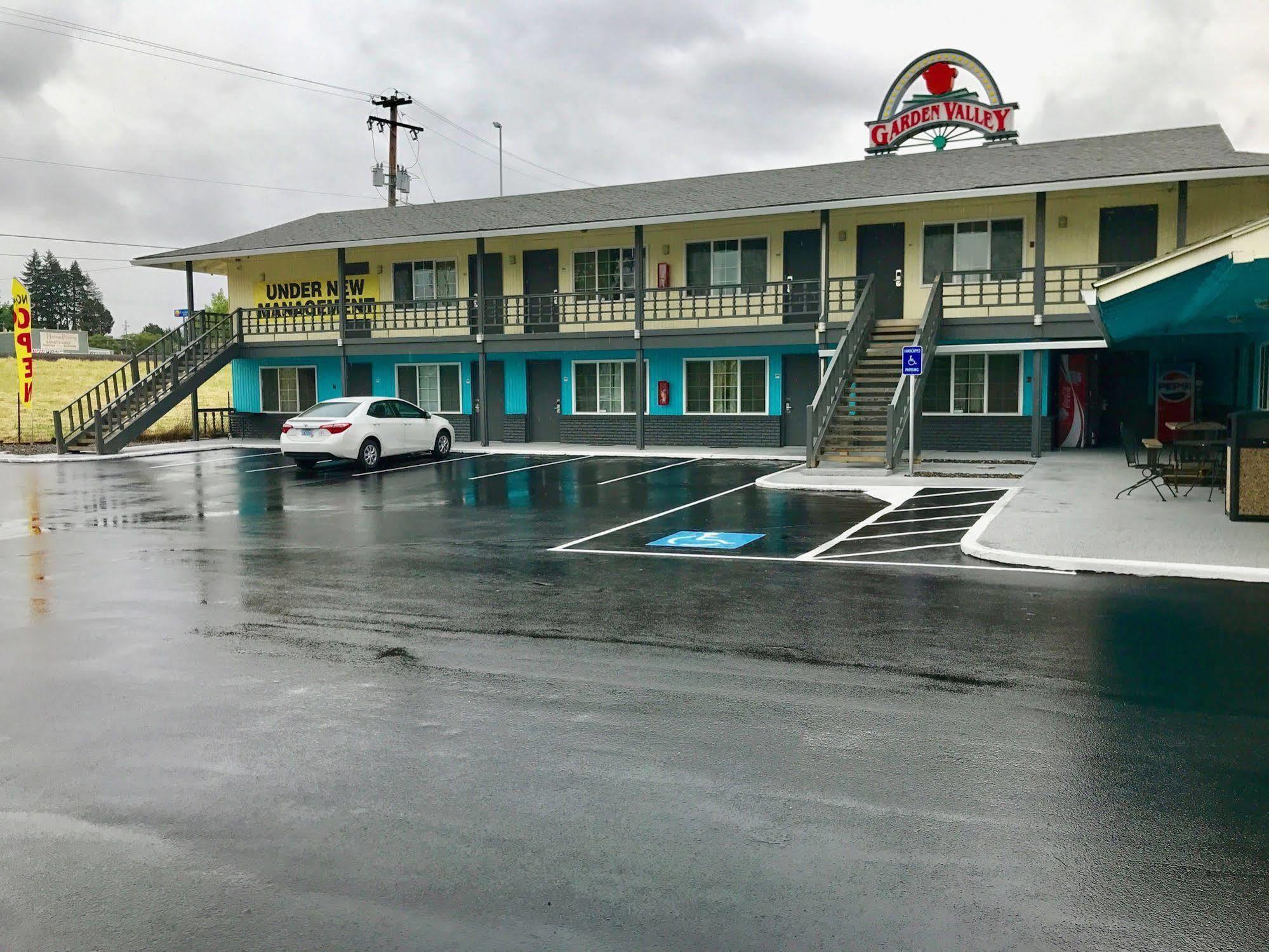 Rosewood Inn & Suites Roseburg Dış mekan fotoğraf
